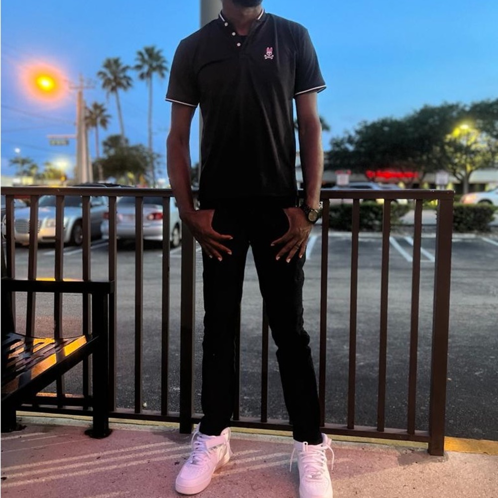 Black Psycho Bunny , Medium , like new short sleeve polo shirts